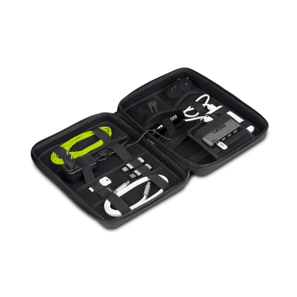 UDG Creator DIGI Hardcase Large Black (With 7-Port USB HUB And Power Adapter)