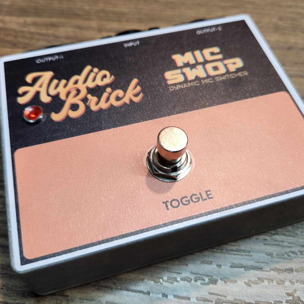 Audio Brick - Mic Swop